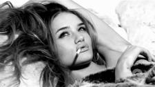 gq-rosie-huntington-whiteley-11.jpg